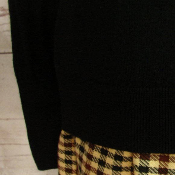 Black Knit Pull Over L/S Top with Rhinestones sleeve sleek light weight Medium - Picture 7 of 16